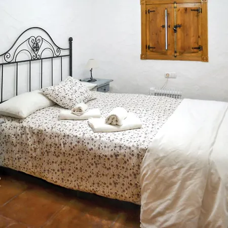 Spacious House With Private Pool El Soto *