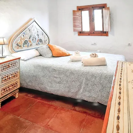 Spacious House With Private Pool El Soto El Canal